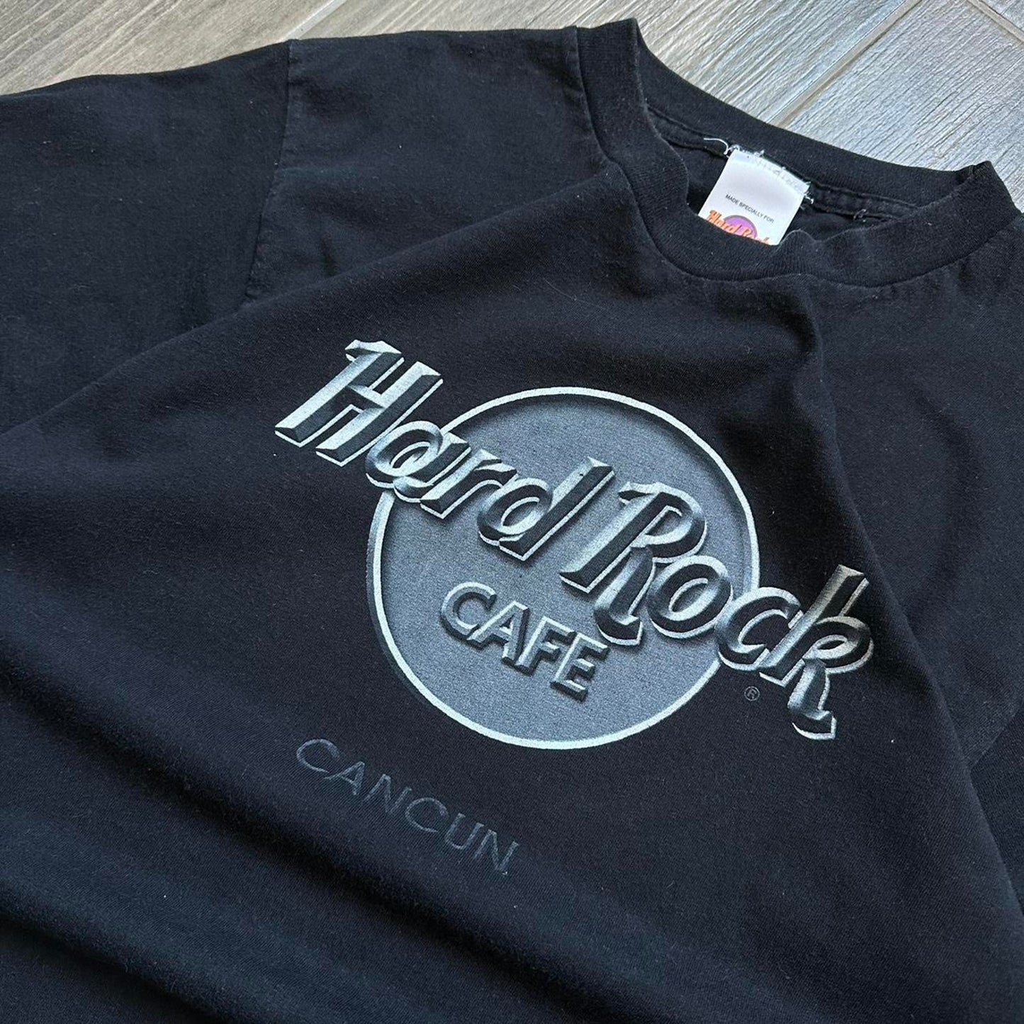 Hard Rock Cafe black Cancun tee