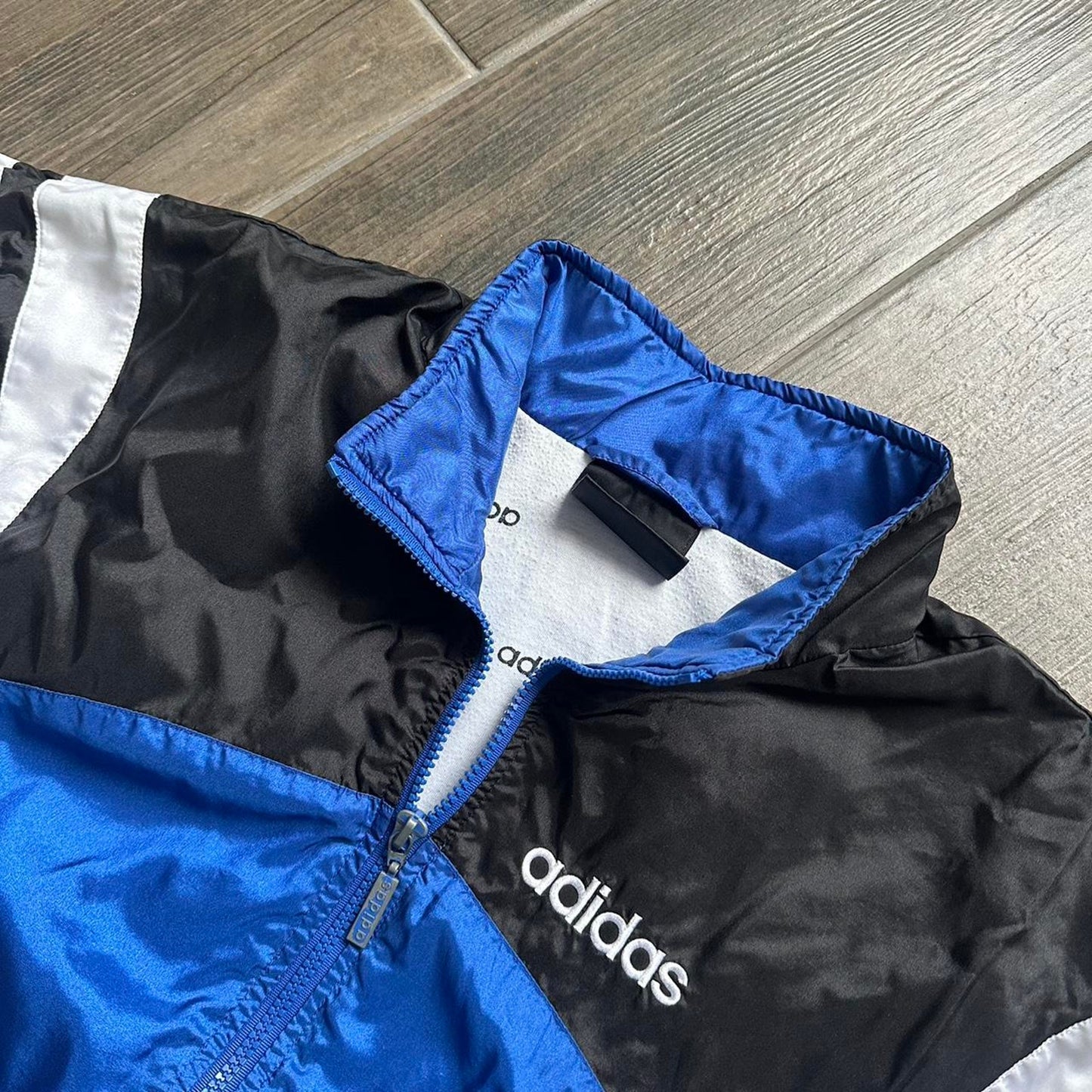 Adidas nylon y2k blue baggy jacket