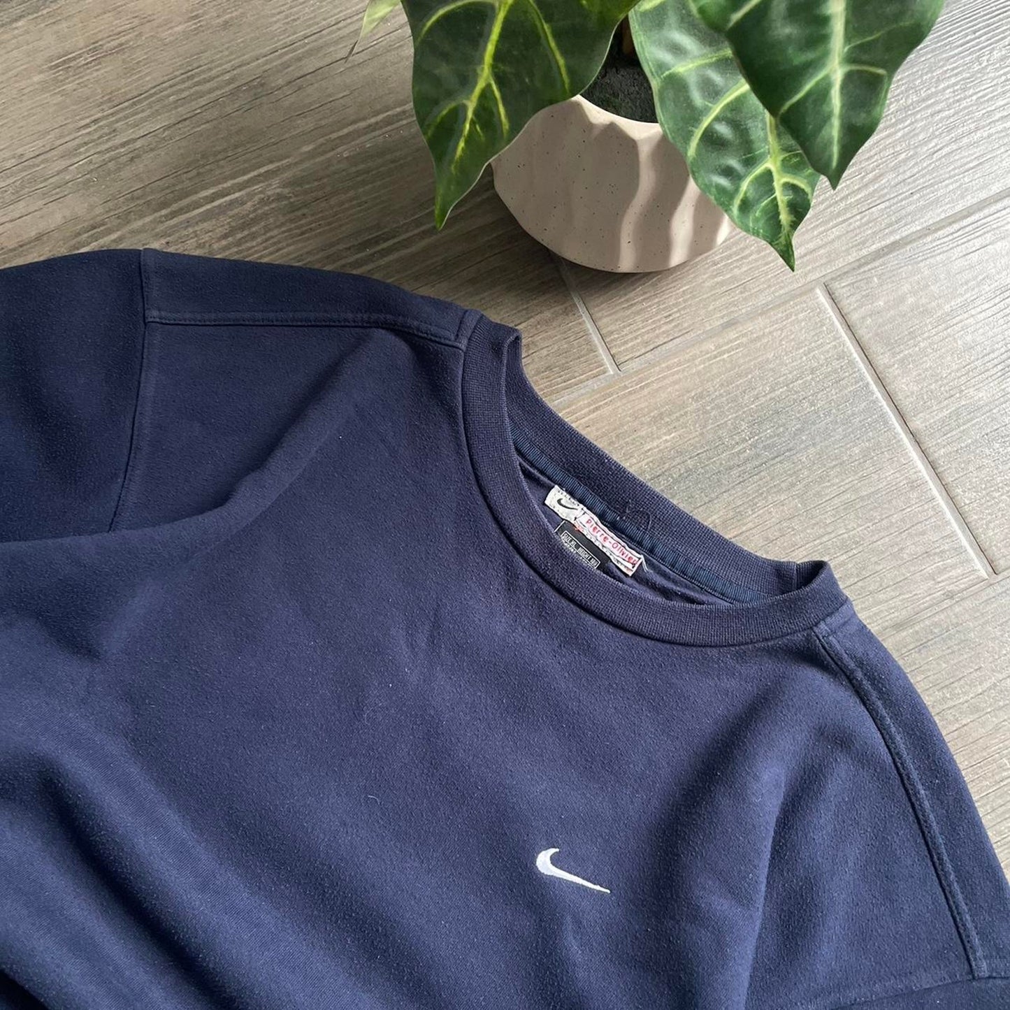 Nike navy swoosh y2k vintage Oversized XL sweatshirt