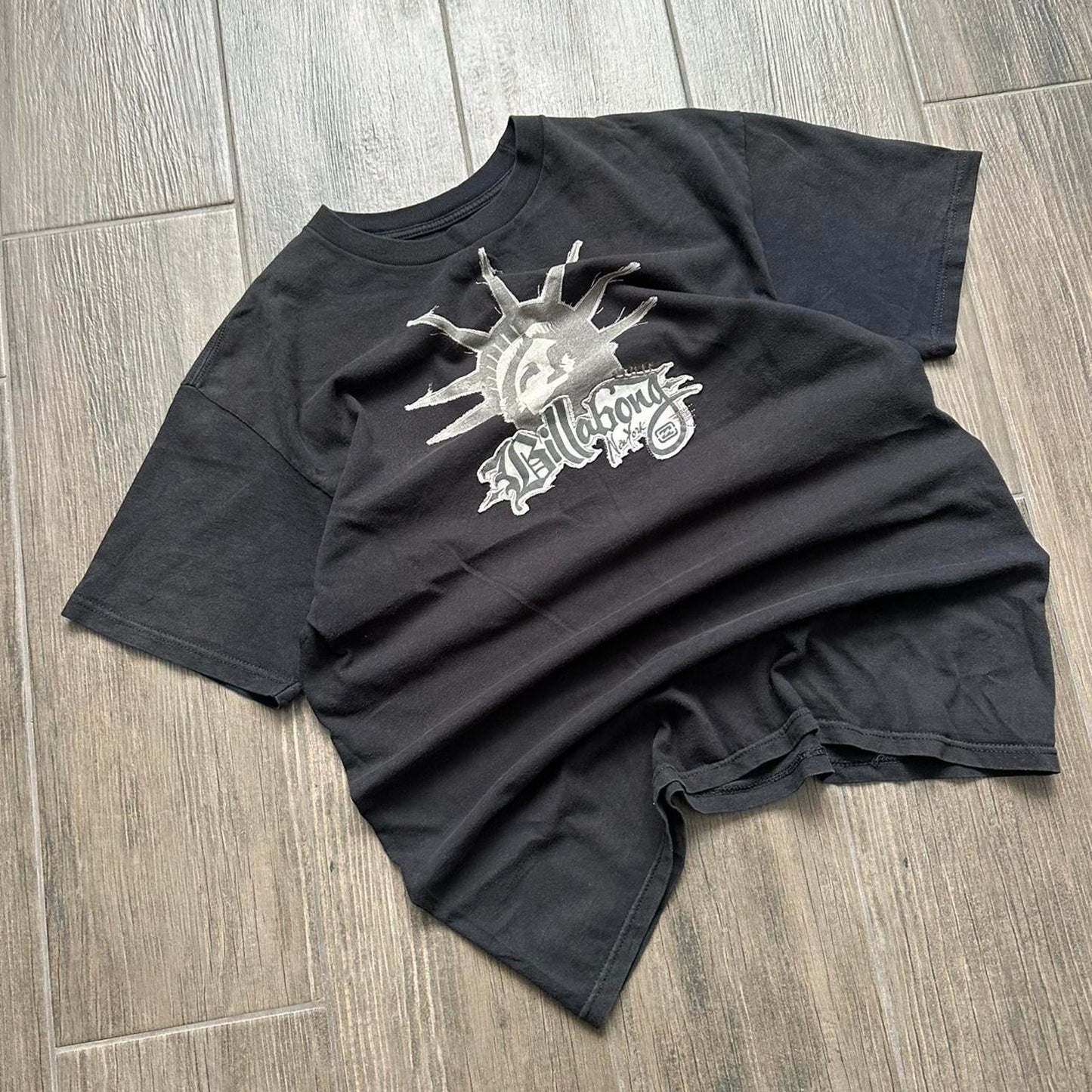 Billabong black graphic tee