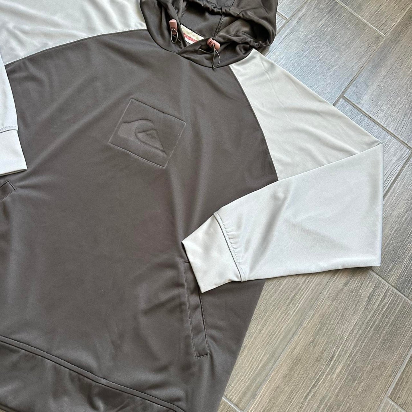 Quiksilver brown and white hoodie