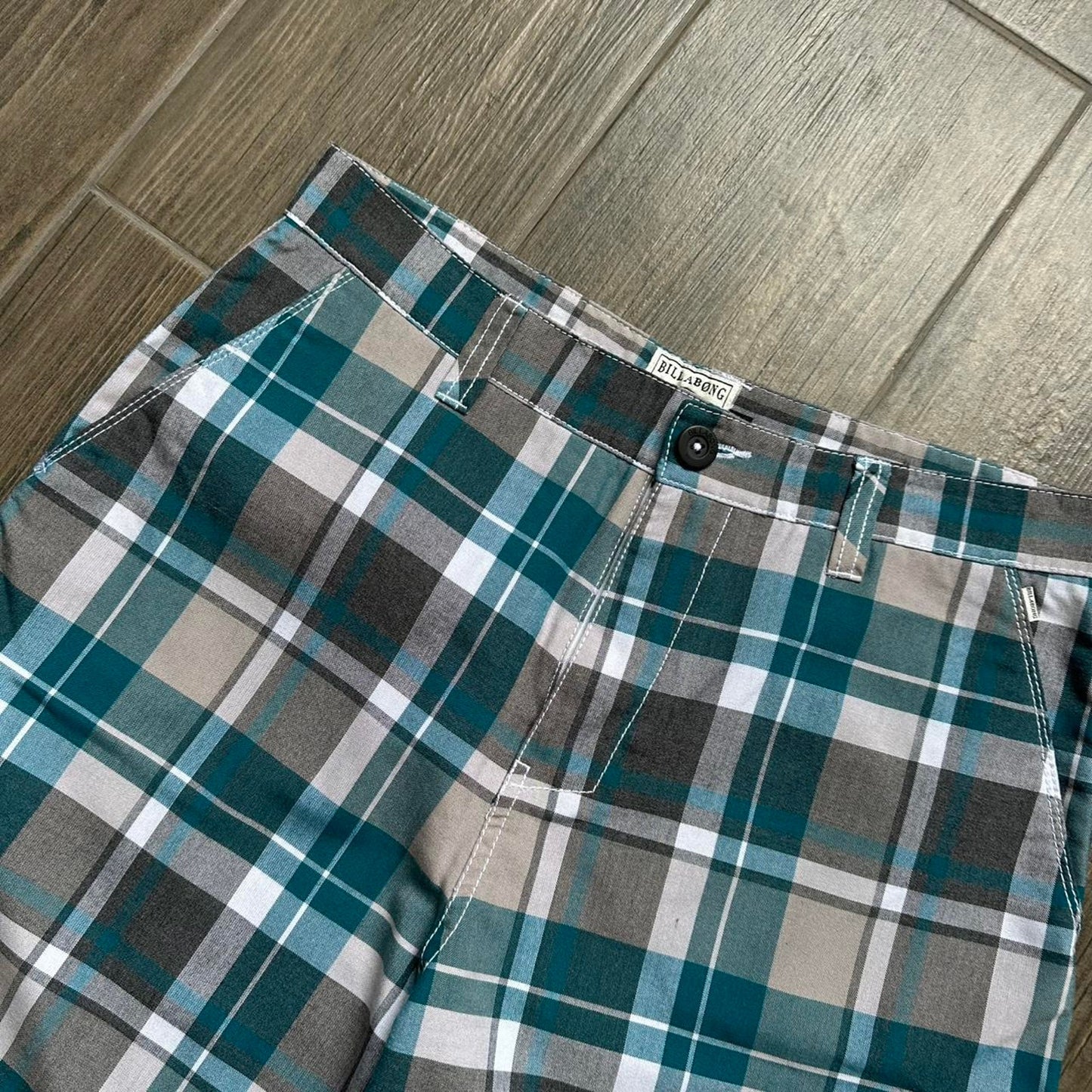 Billabong green plaid shorts
