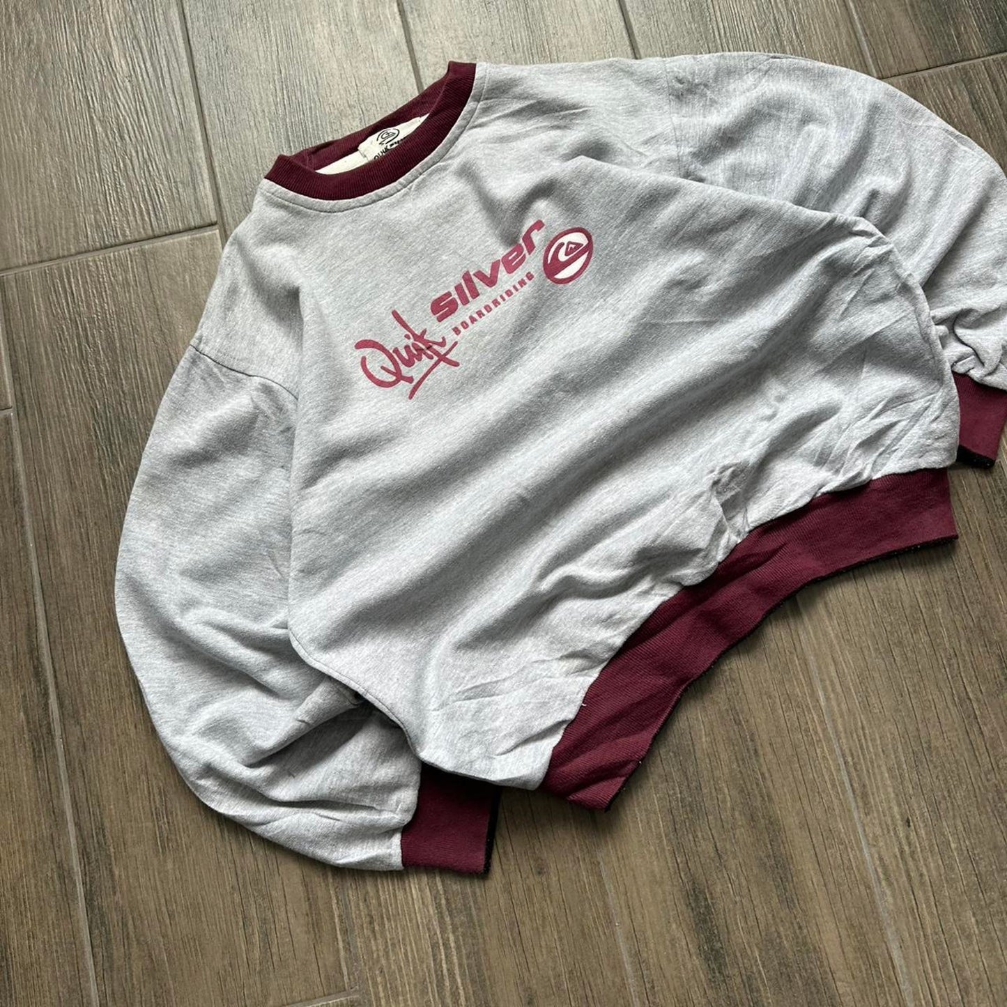 Quiksilver grey vintage sweatshirt