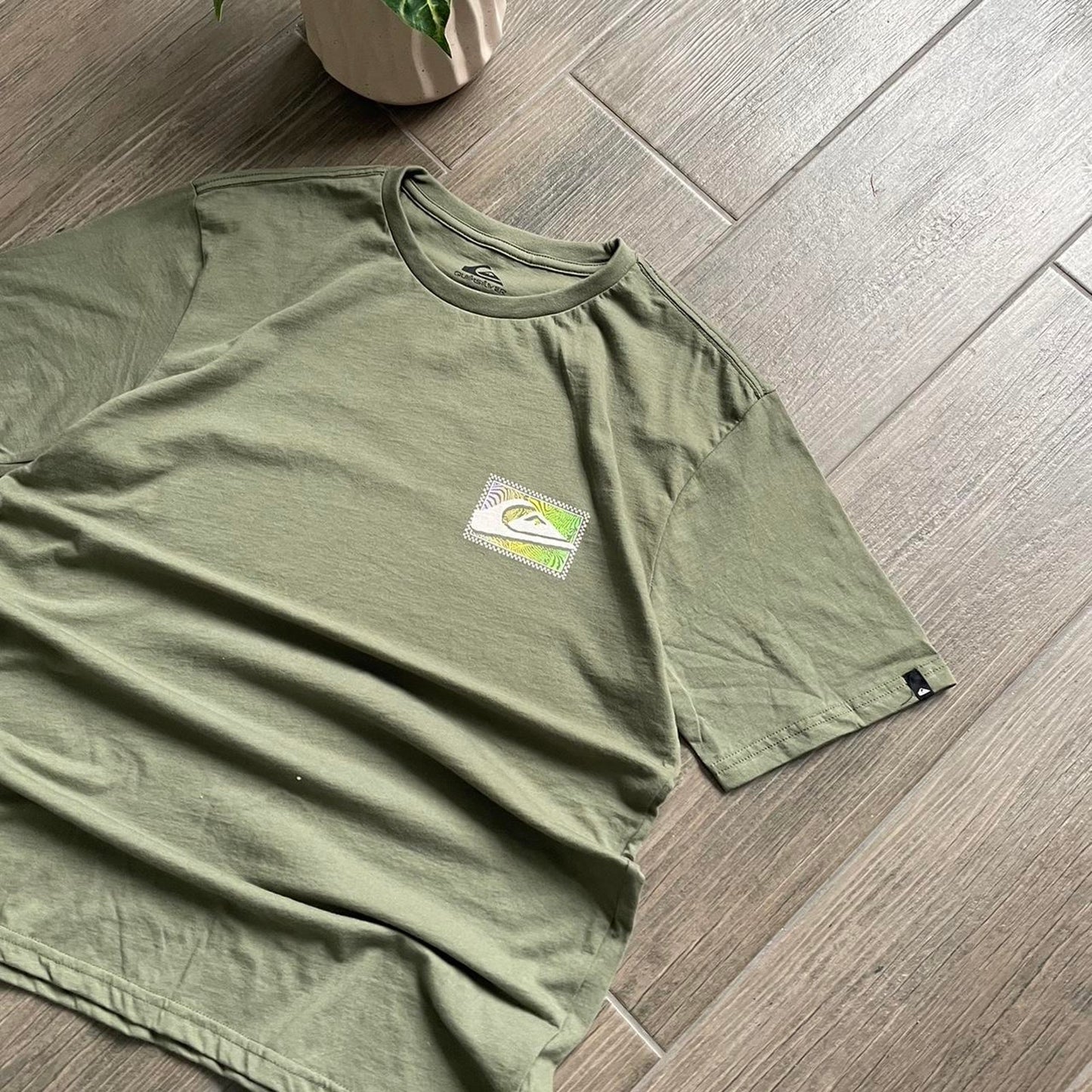 Quiksilver khaki big logo surf cotton t-shirt M