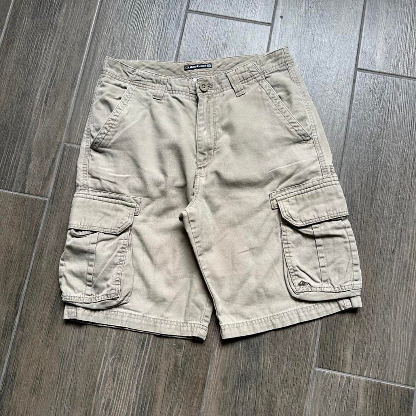 Quiksilver khaki cargo shorts