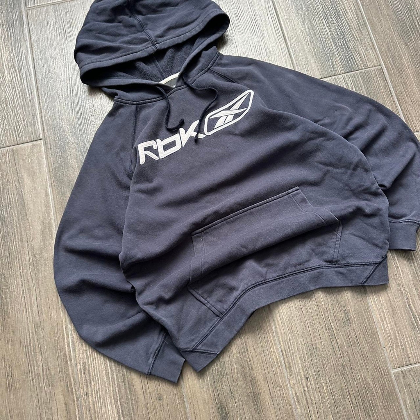 Reebok navy boxy fit y2k S hoodie