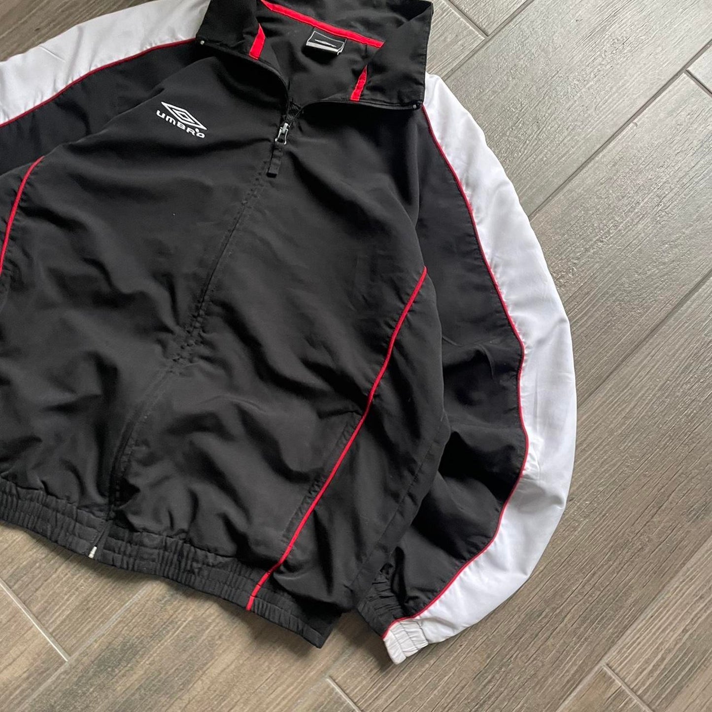 Umbro y2k windbreaker light nylon jacket