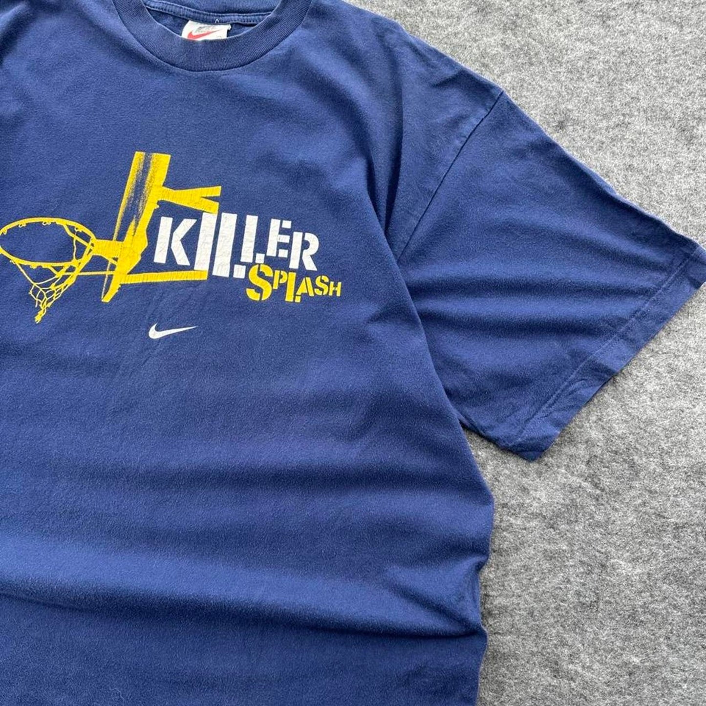 Nike navy blue graphic tee