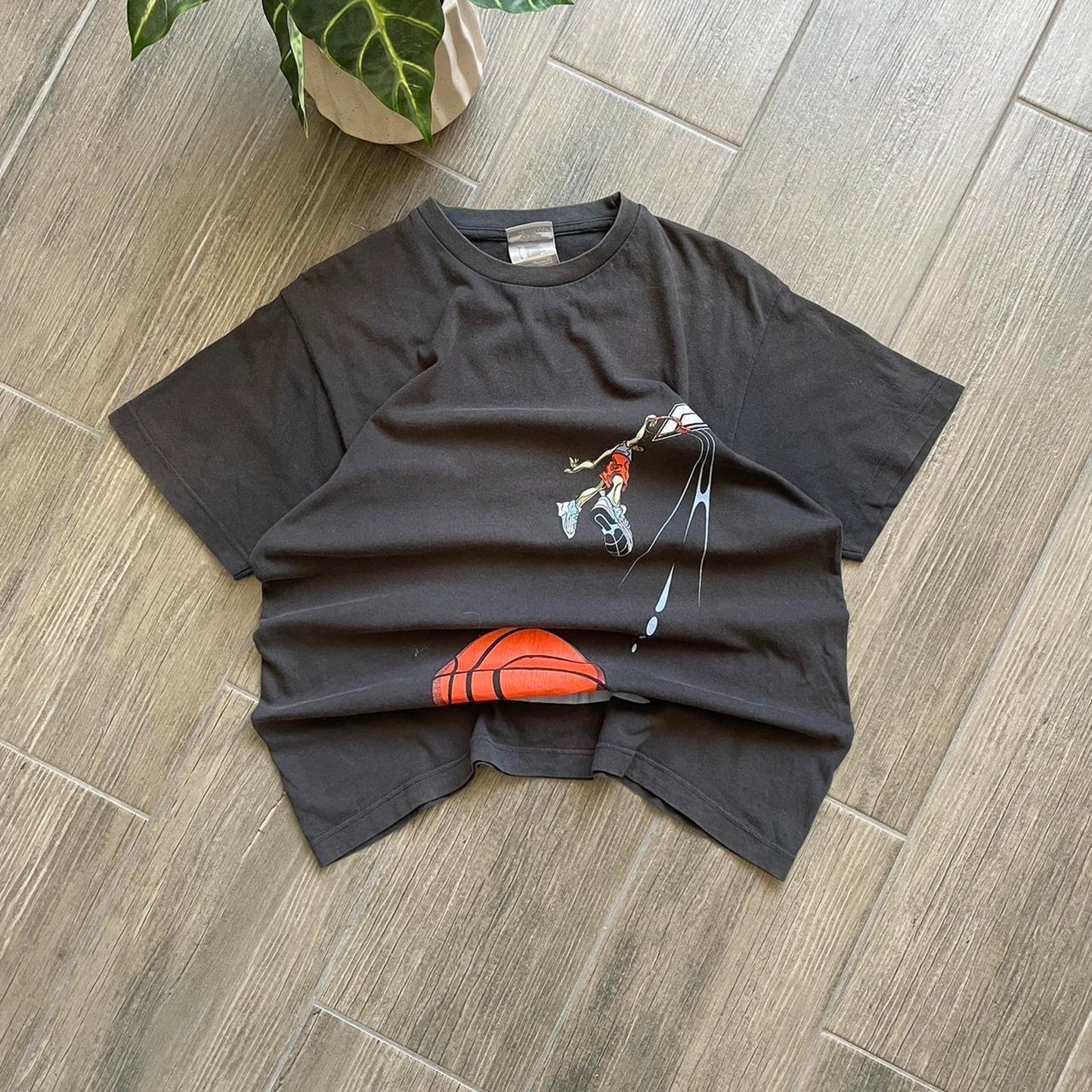 Nike basketball vintage baggy y2k tee