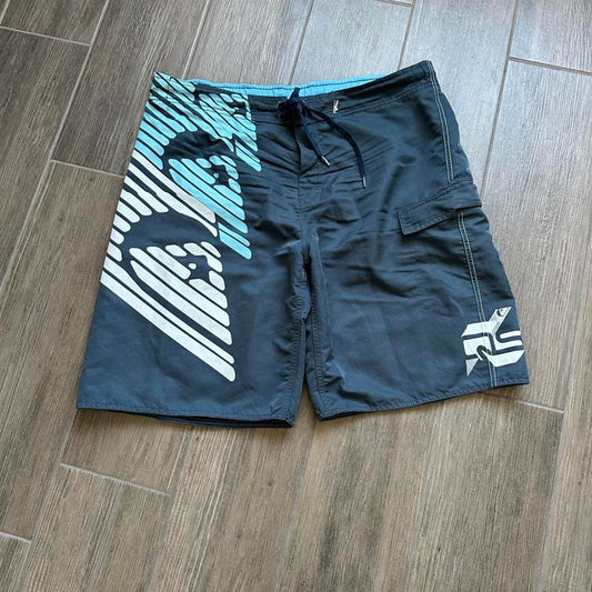 Quiksilver black and blue board