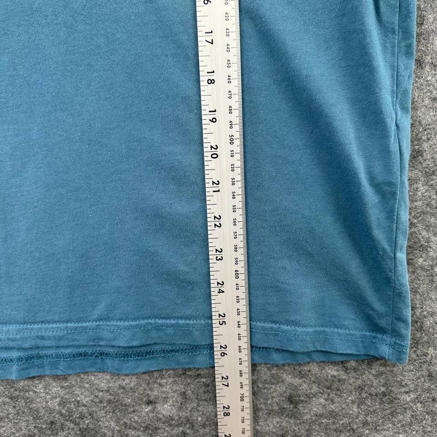 Quiksilver blue t shirt with palm