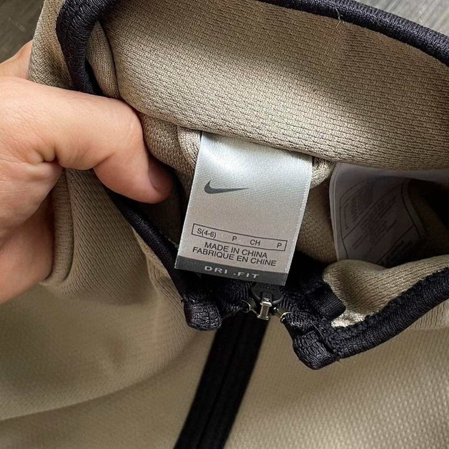 Nike women vintage sport jumper