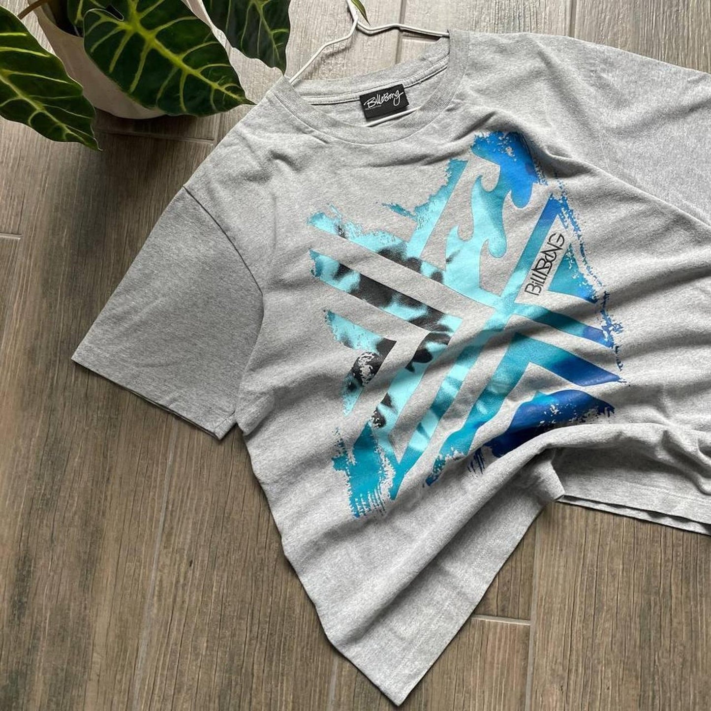Billabong grey y2k japan style tee