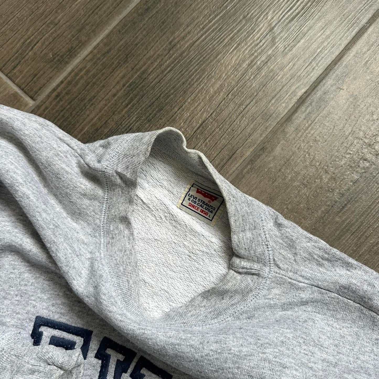 Levis vintage L made in USA sweatshirt