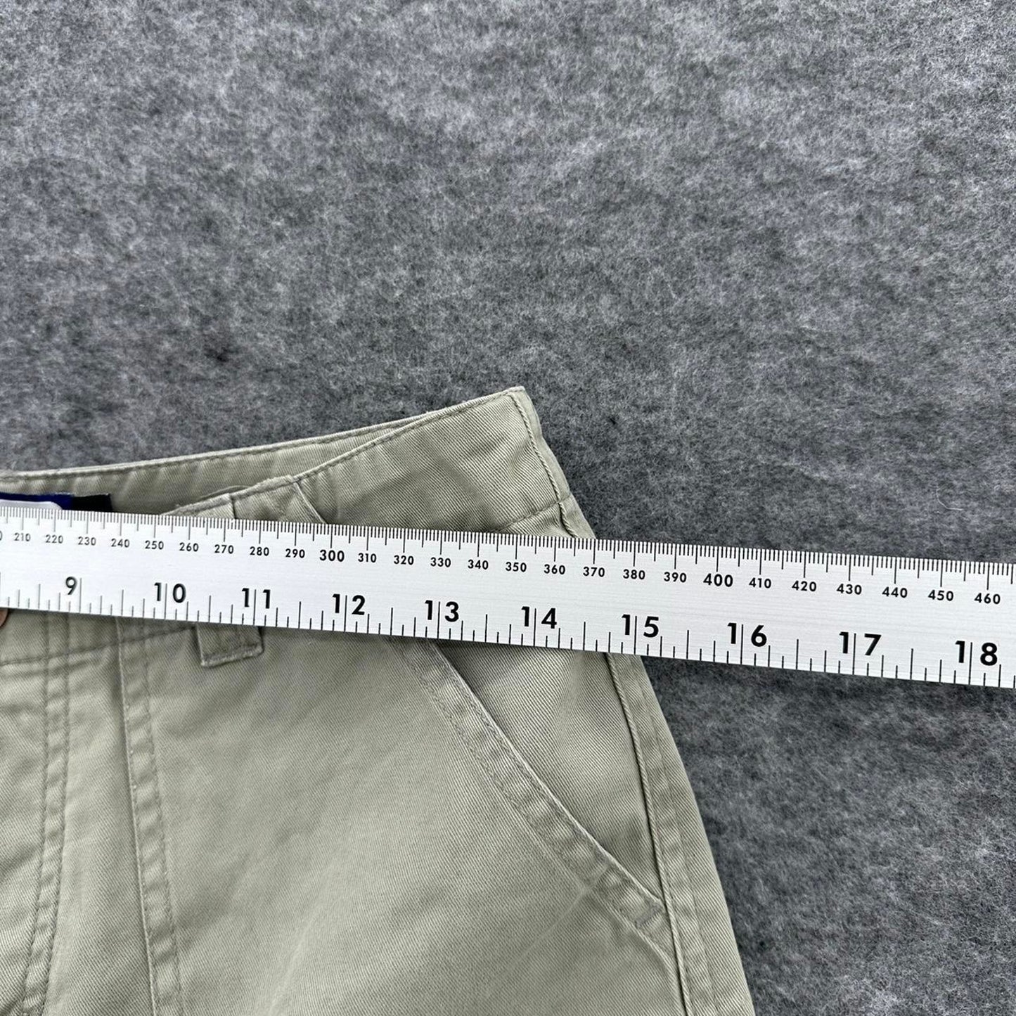 Billabong women khaki cargo shorts