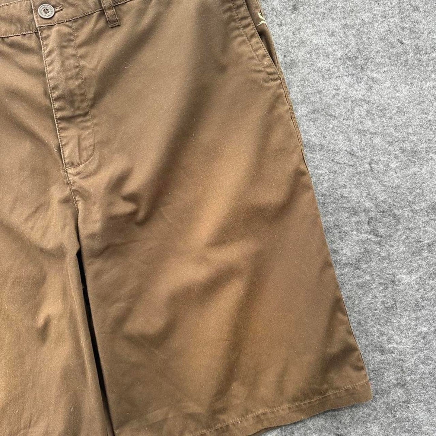 Quiksilver brown baggy shorts