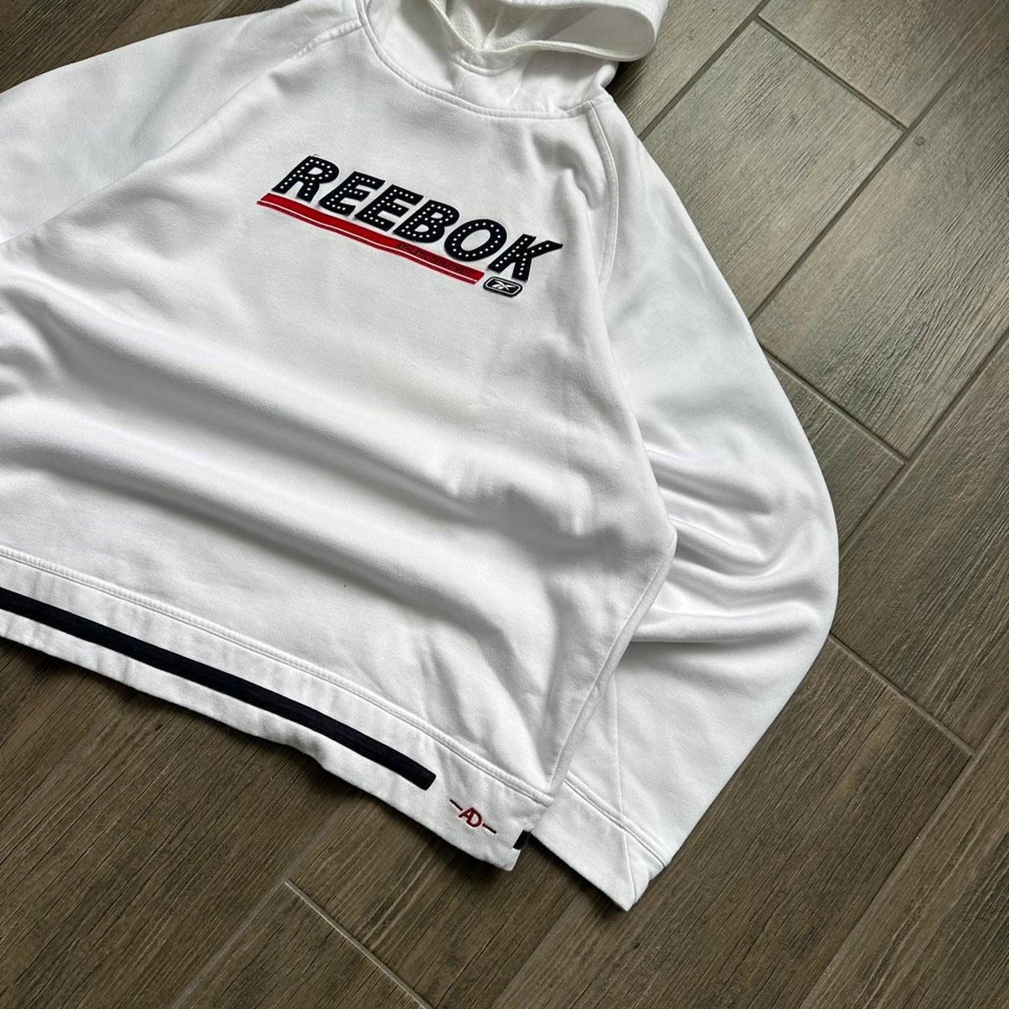 Reebok white boxy fit y2k XL hoodie