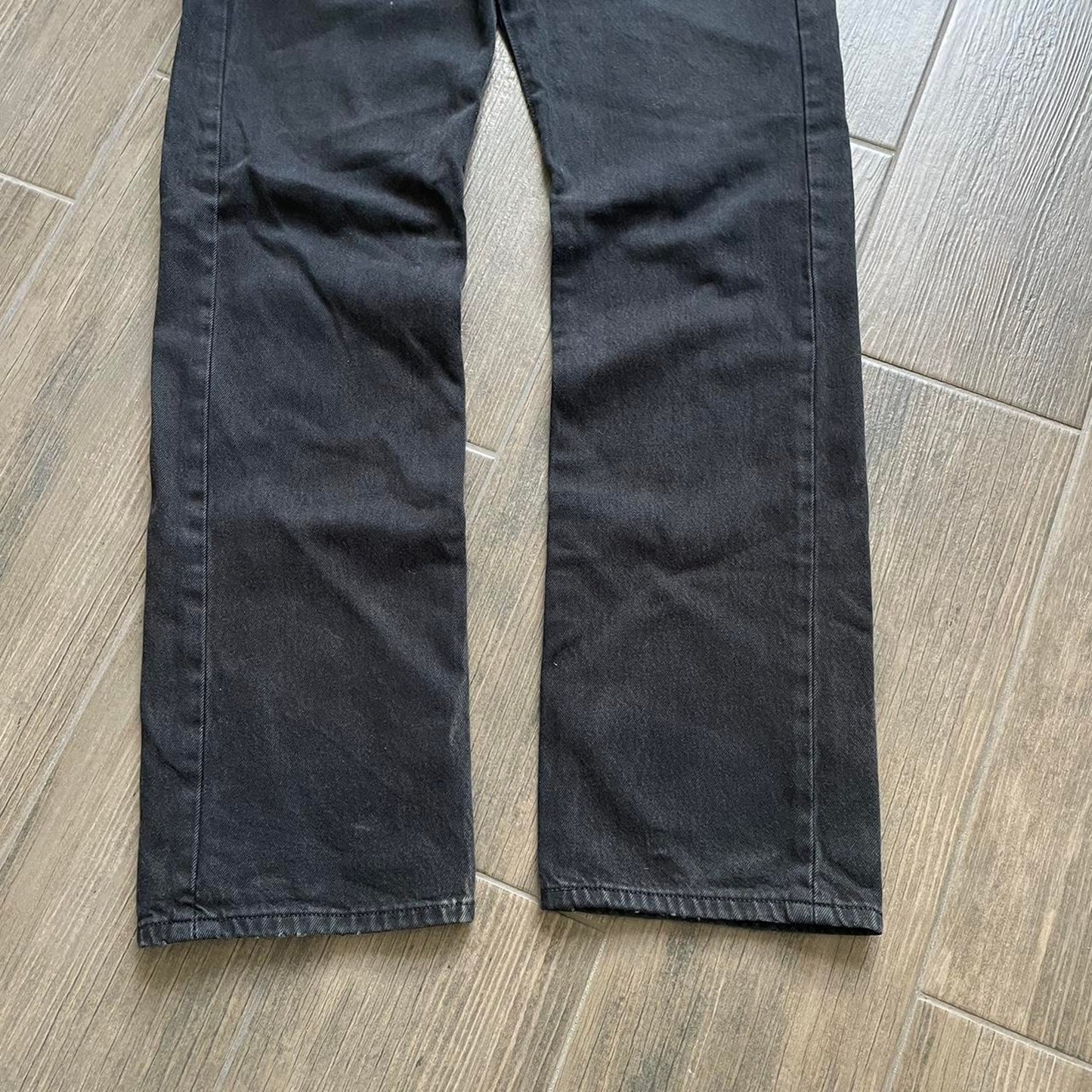 Levis black denim jeans