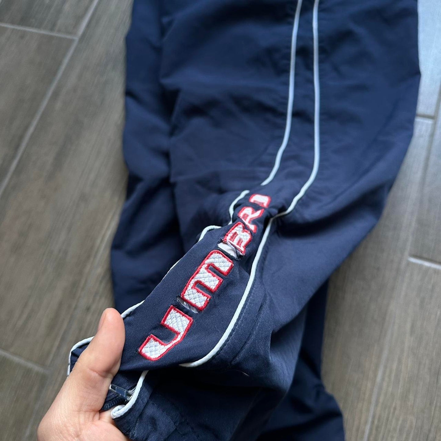 Umbro y2k nylon XL navy sweatpants