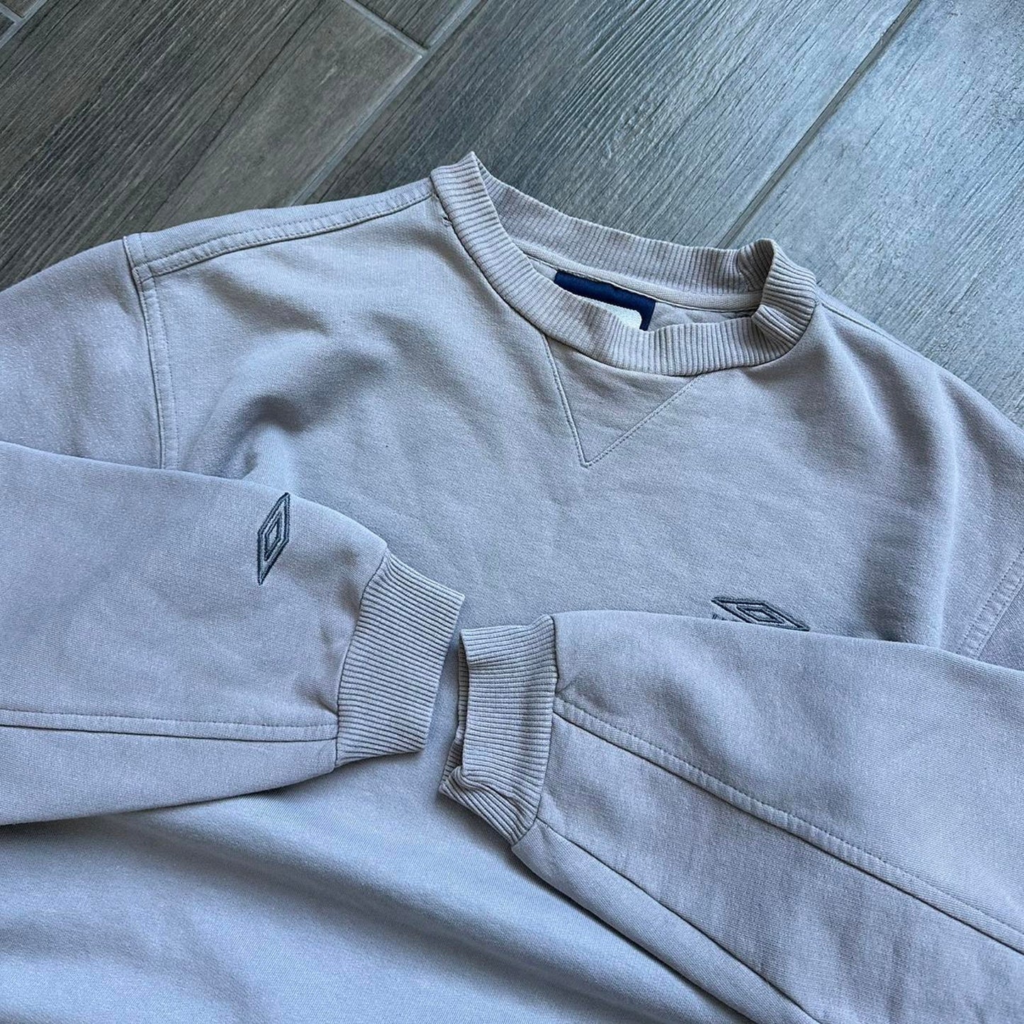 Umbro gray y2k baggy vintage sweatshirt