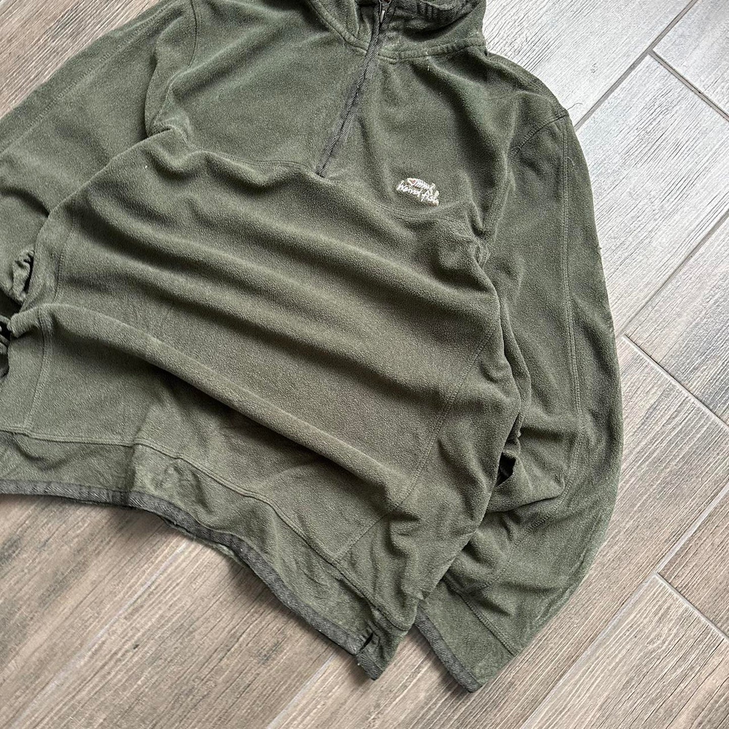 Weird Fish Y2K baggy surf jumper