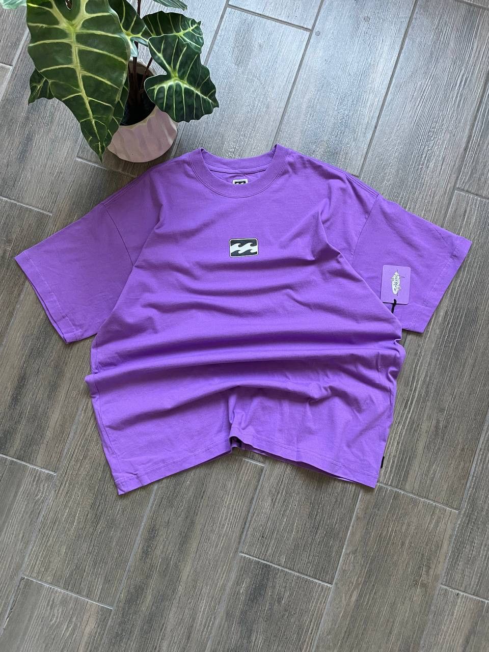 Billabong y2k purple surf style baggy t-shirt