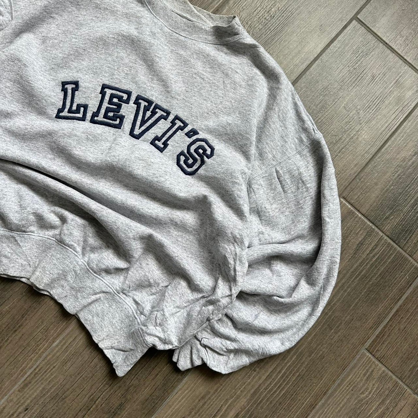 Levis vintage L made in USA sweatshirt