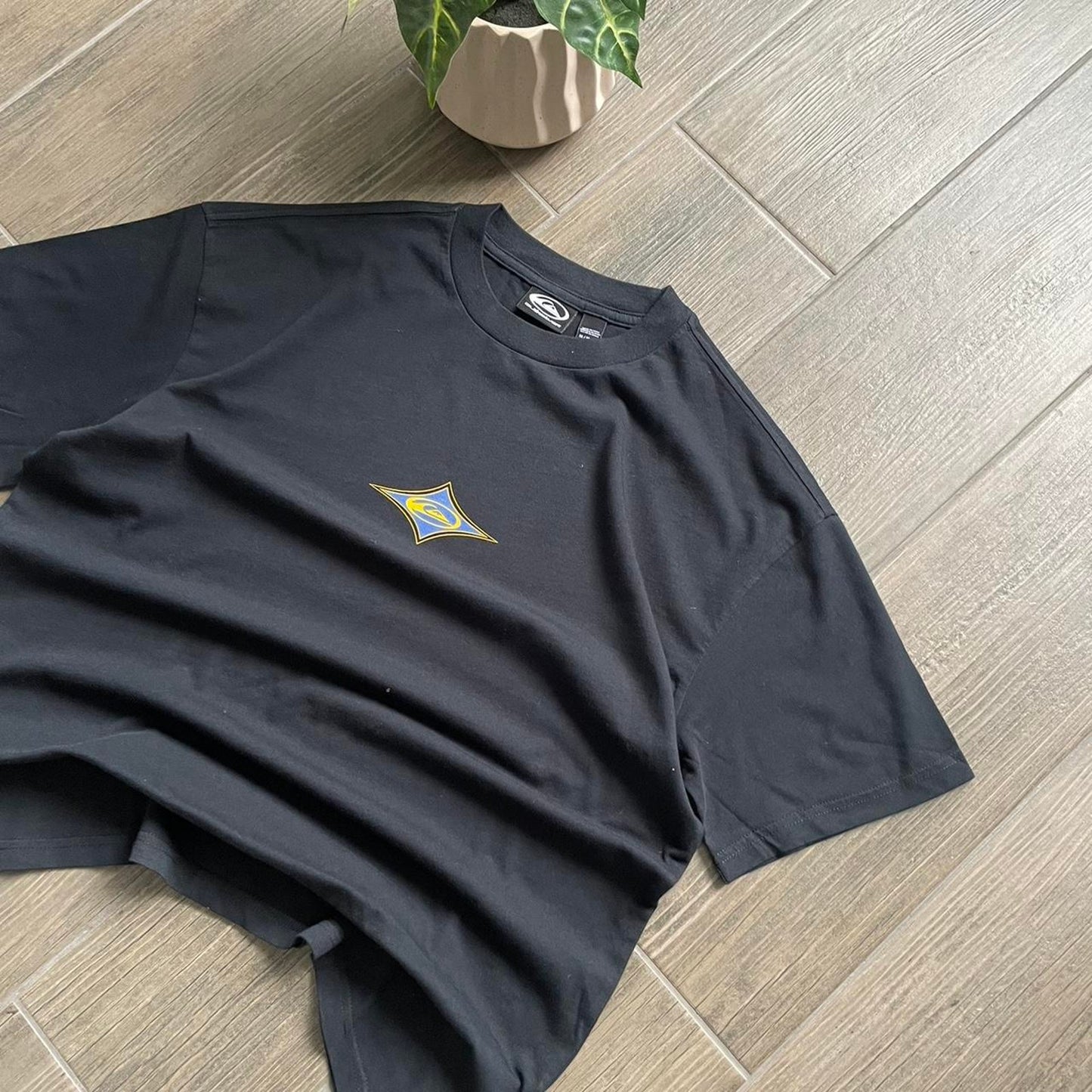 Quiksilver black big logo surf cotton t-shirt M