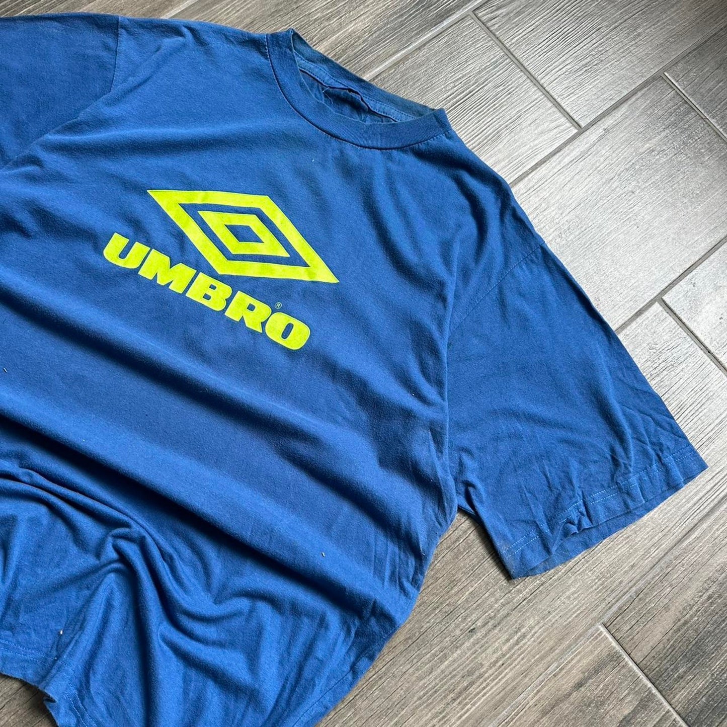 Umbro blue and yellow cotton