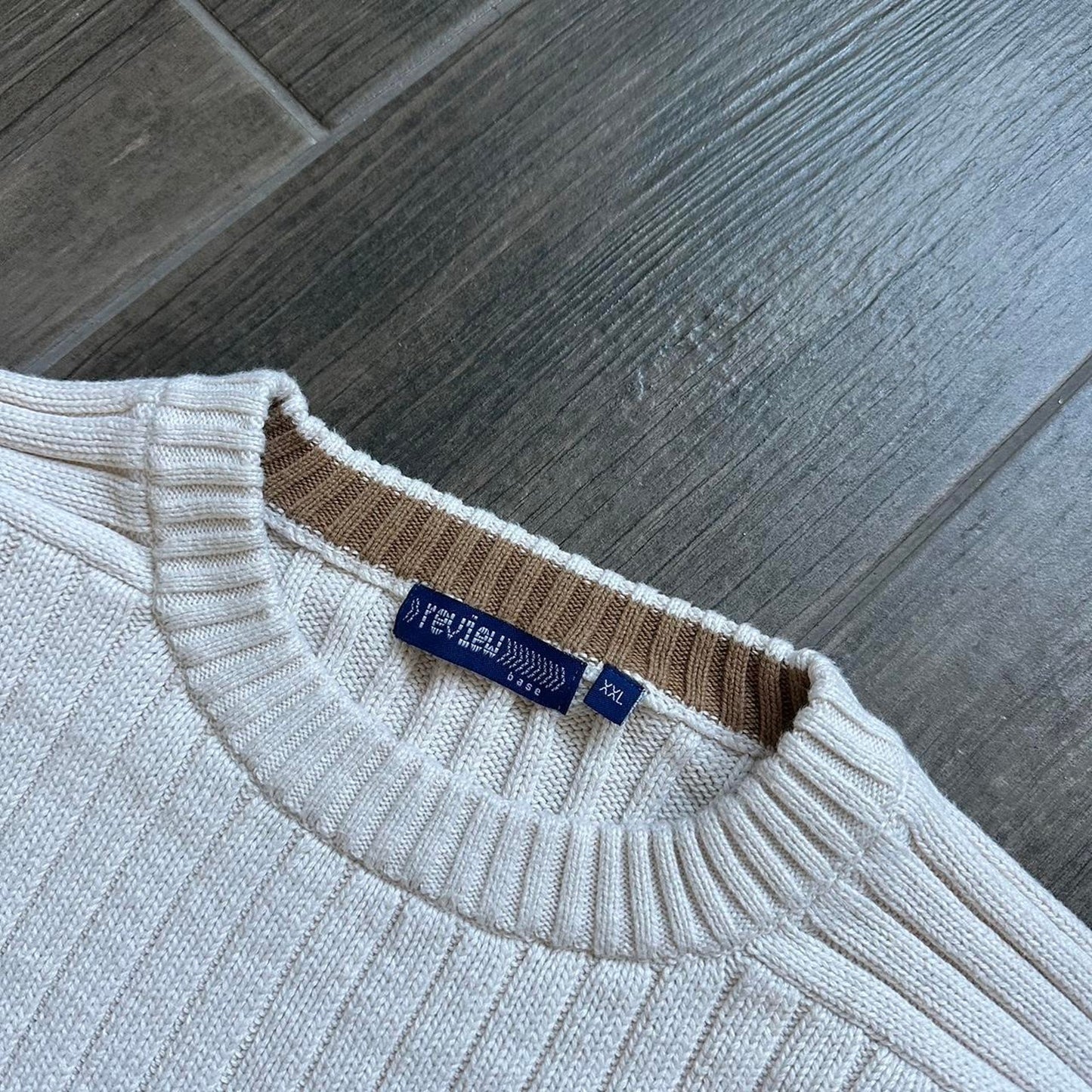 Y2k vintage Japanese style cream L sweater