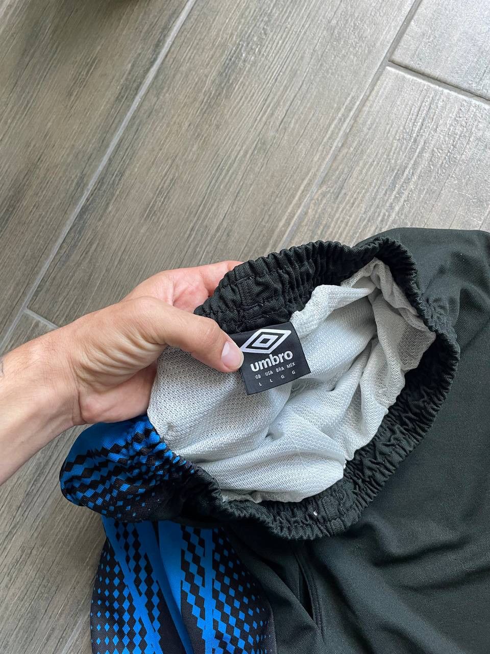 Umbro black y2k shorts