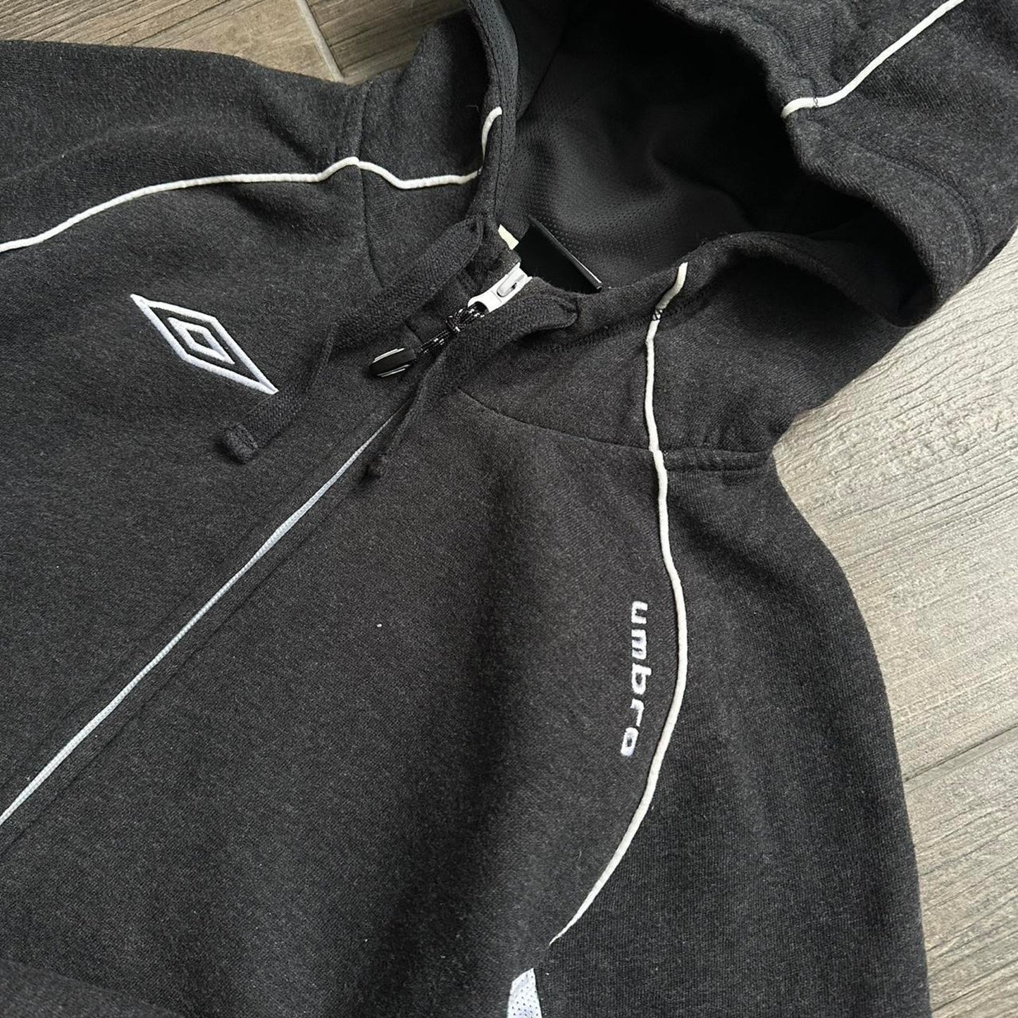 Umbro zip up baggy y2k