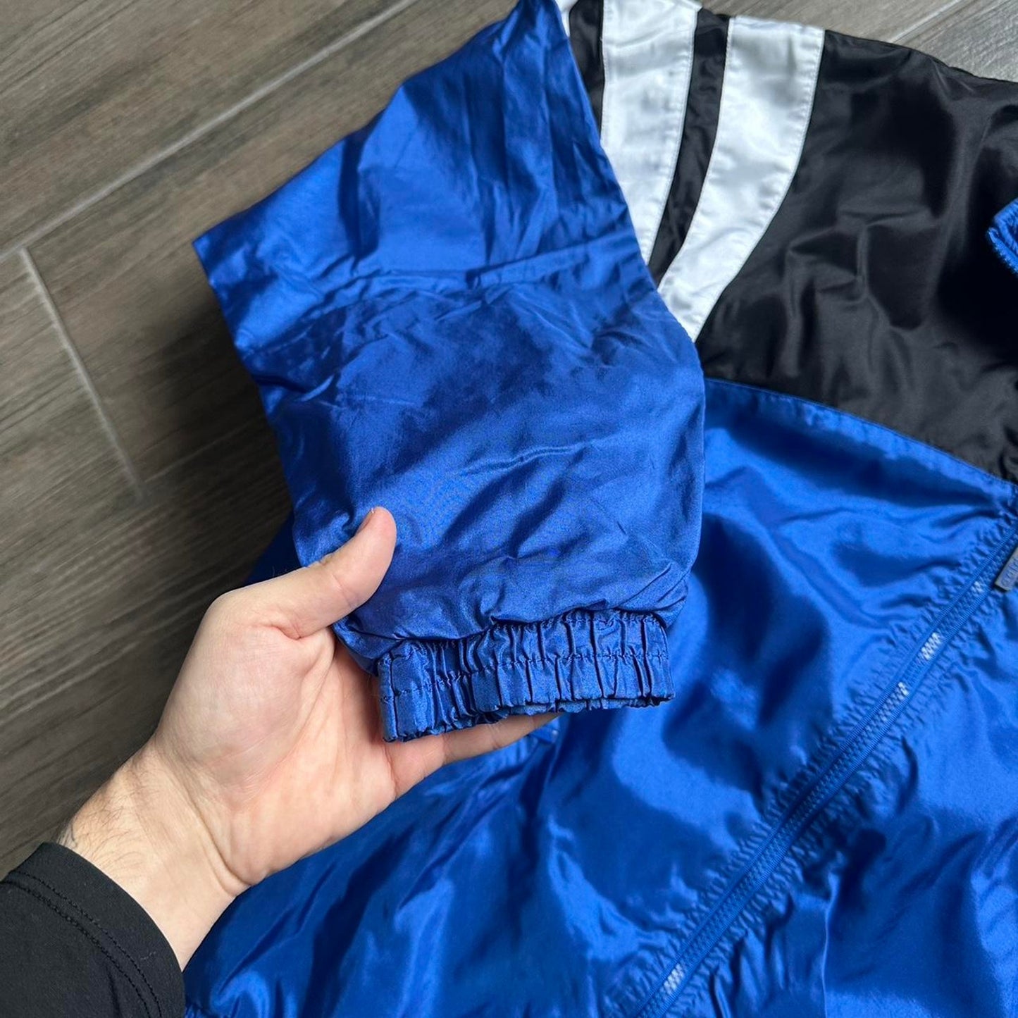Adidas nylon y2k blue baggy jacket