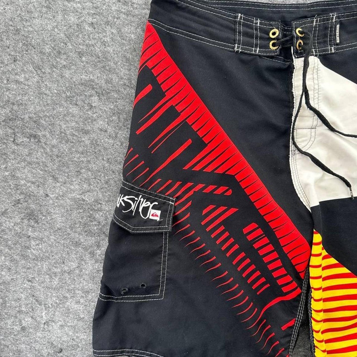 Quiksilver board shorts size