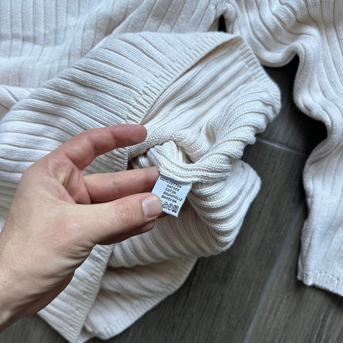 Y2k vintage Japanese style cream L sweater